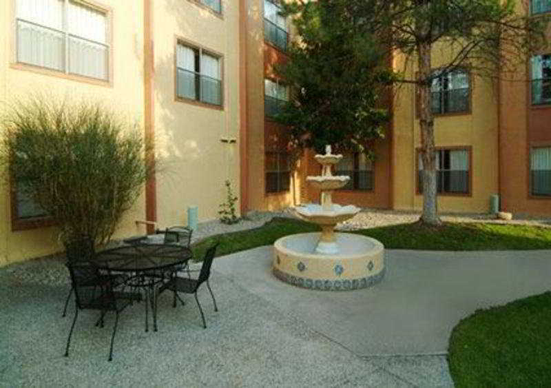 Pan American Inn And Suites Albuquerque Bagian luar foto