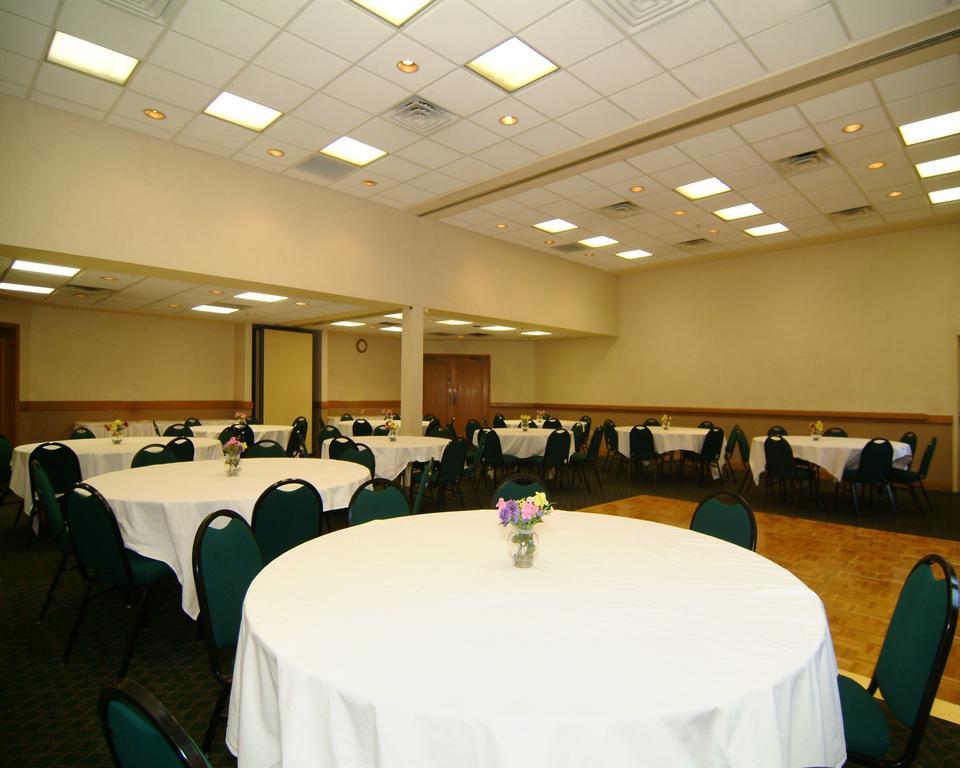 Pan American Inn And Suites Albuquerque Bagian luar foto